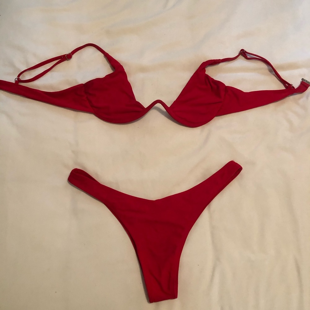 Red Bikini - Picture 2 of 2